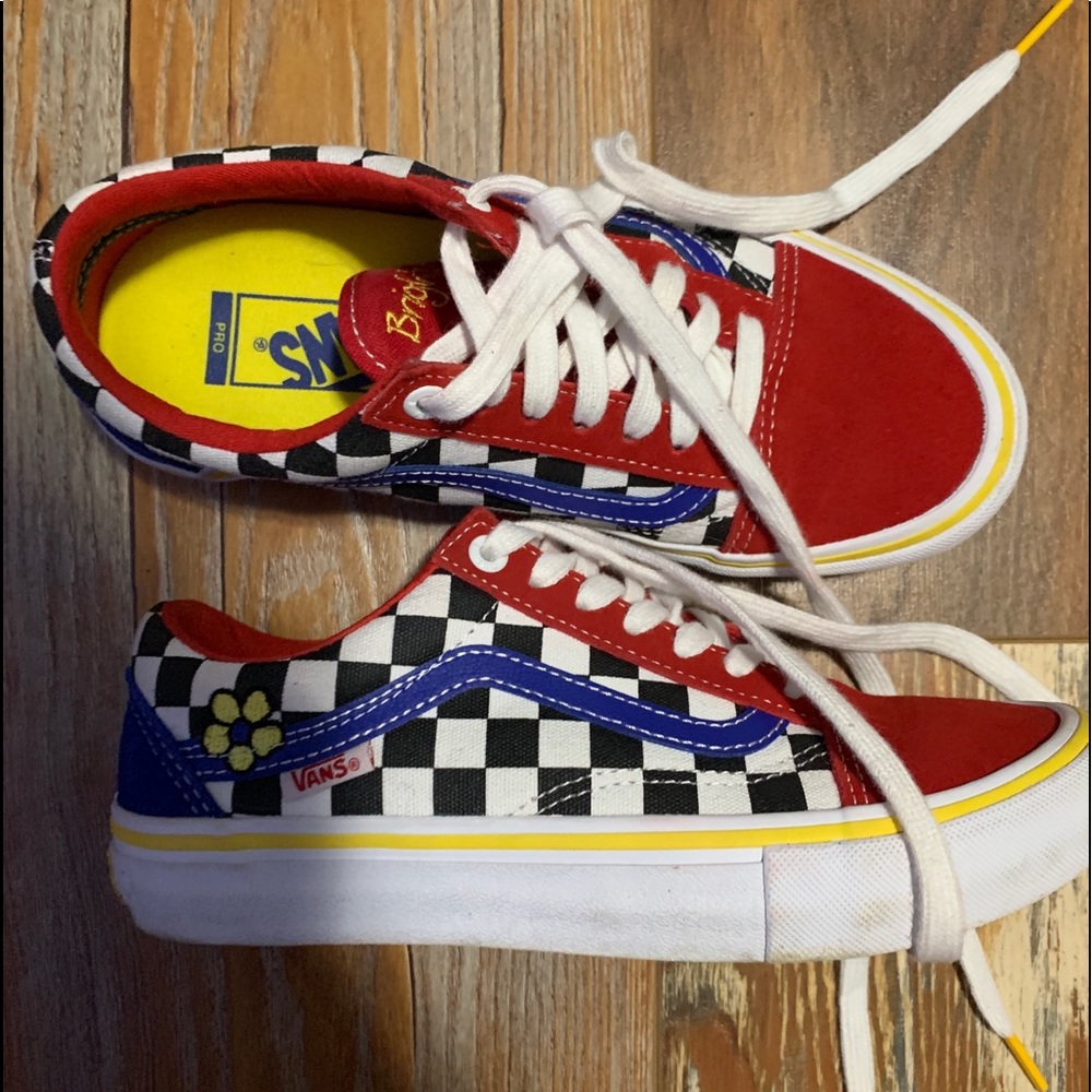 BRAND NEW pro skater vans